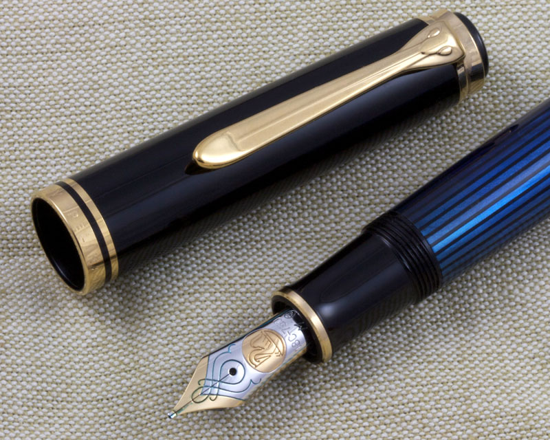 Pelikan M800