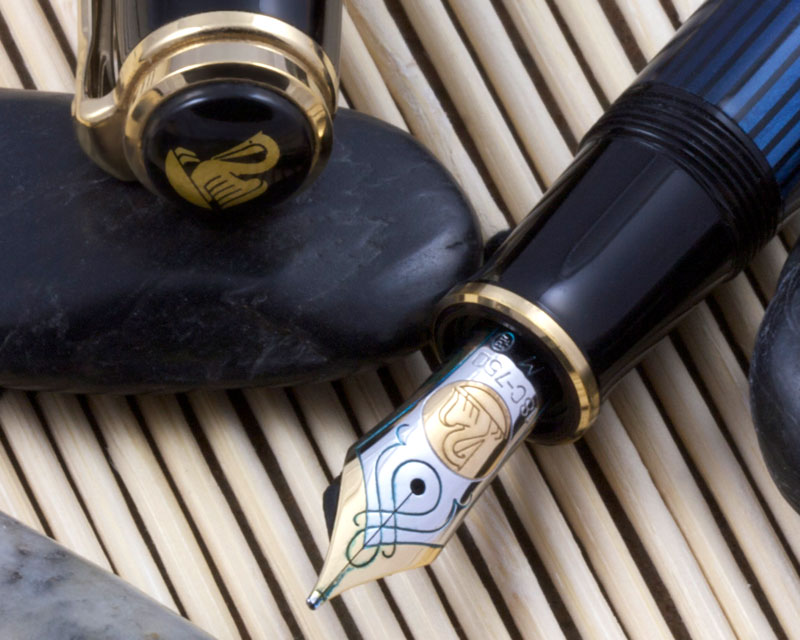 Pelikan M800